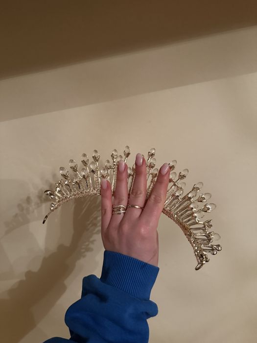 Продам діадему. Натуральне каміння