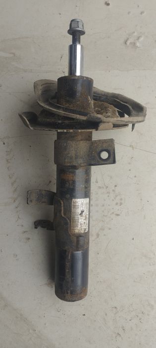 Амортизатор стойка ford focus 3