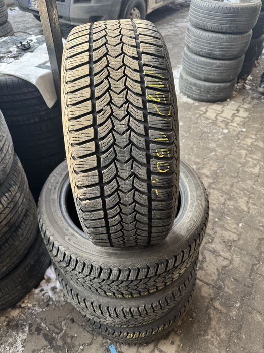 Opony zimowe 215/50/17 Dębica 4 sztuki 21r