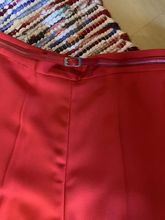 Calca vermelha imperial