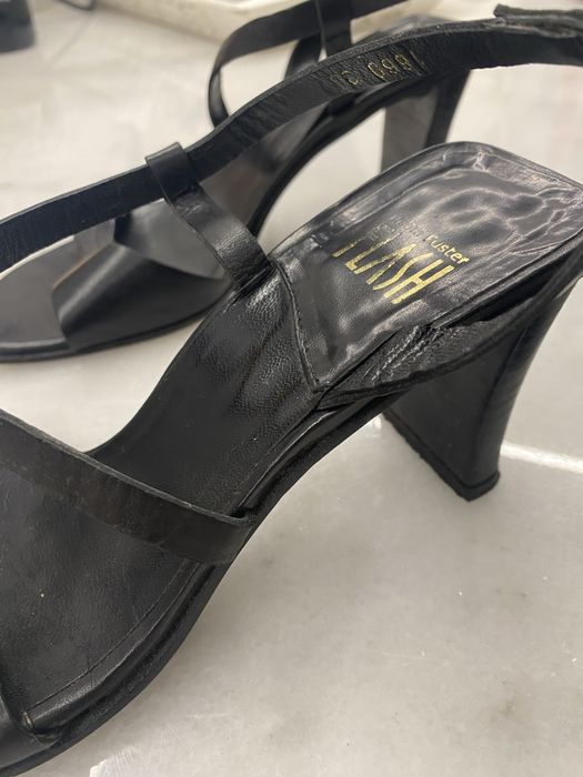 Sandálias PabloFuster pretas T36