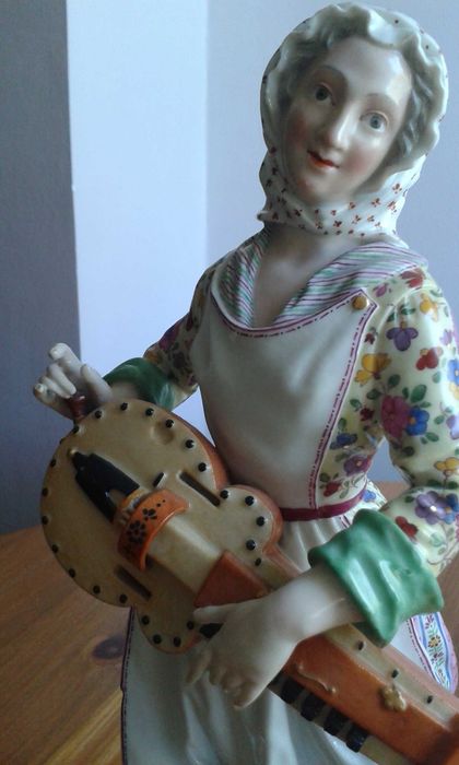 Figura antuga de porcelana Meissen