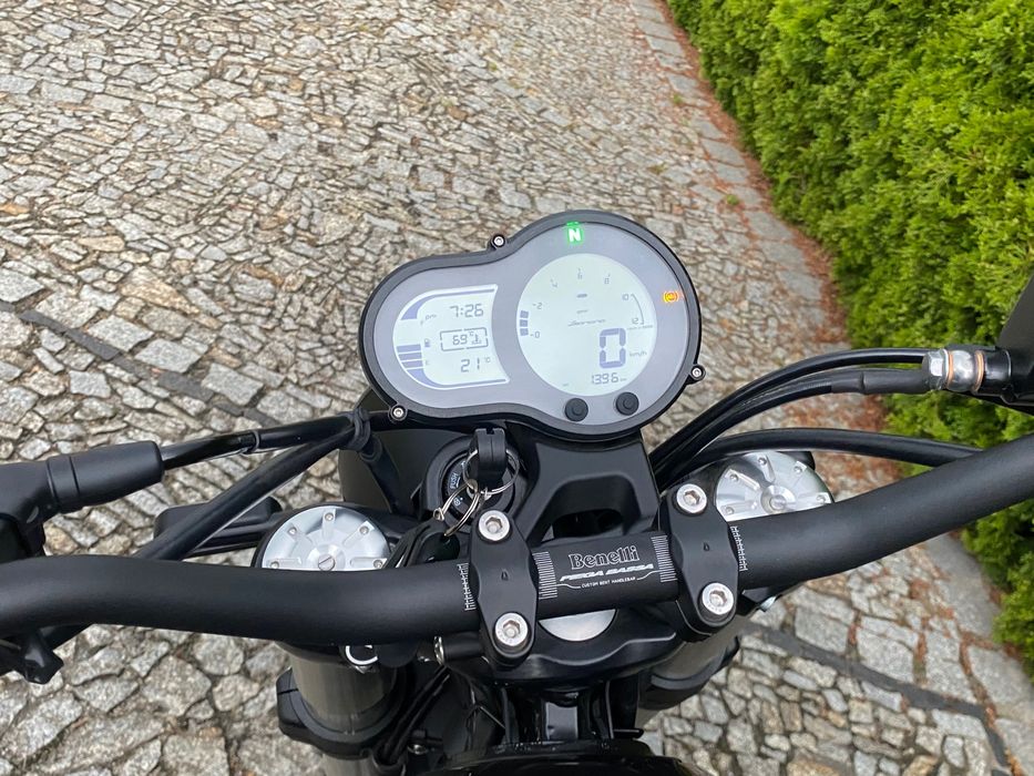 Benelli Leoncino Trail A2 1400 km przebiegu.
