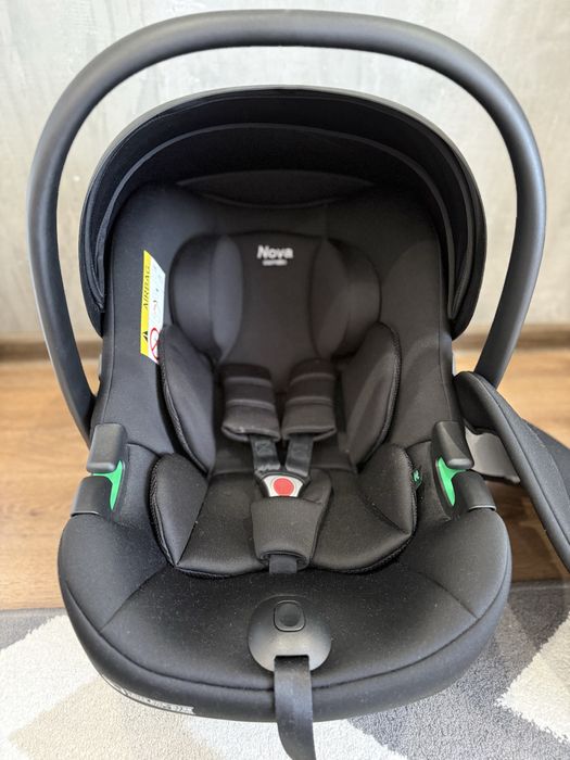 Автолюлька carello Nova + В ПОДАРУНОК Адаптери