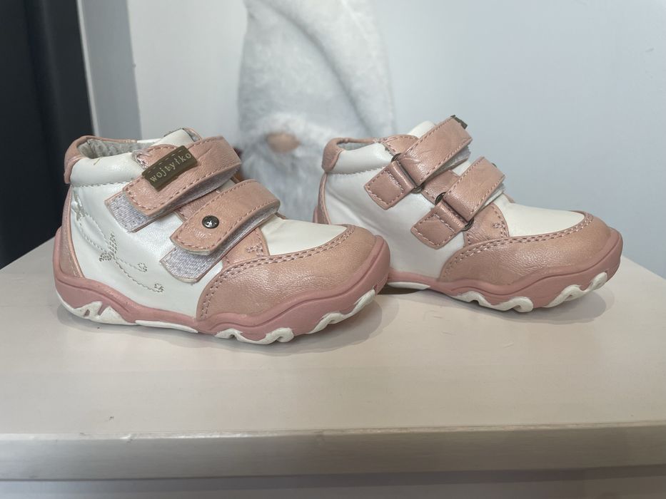 Buciki wiosenne Wojtylko