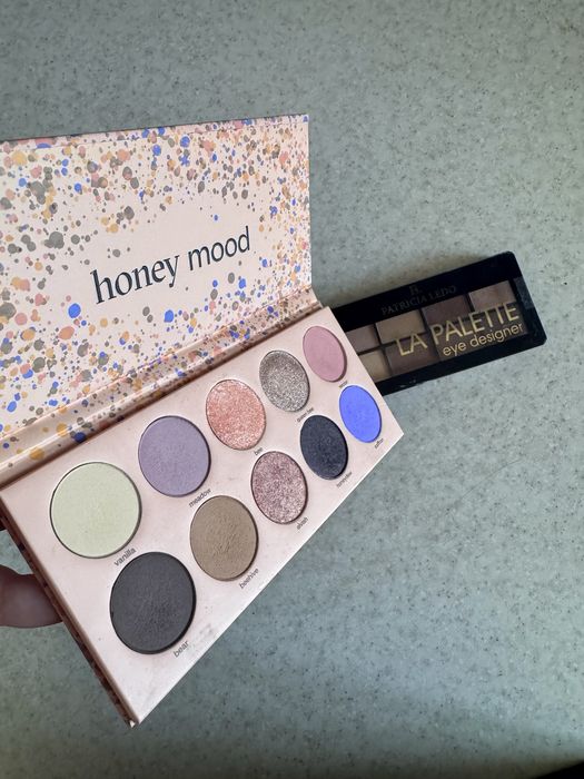 Палетка тіней Paese “Honey mood”