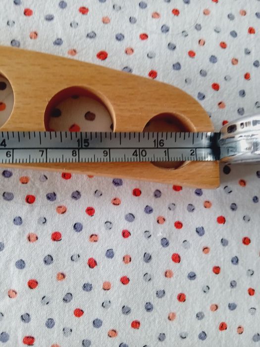 Cabide / cruzeta de madeira para lenços