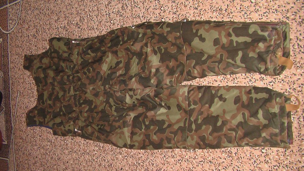 Комбинезон зимний теплый (камуфляж ) для летного состава.