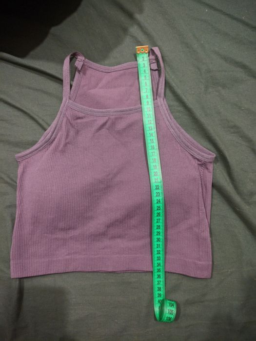 Топ з бюстгальтером