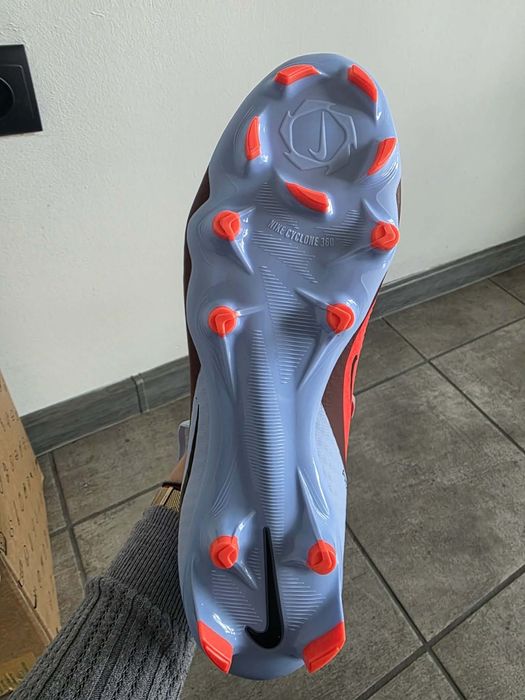 Korki Nike Phantom 6 High Acad FG/MG