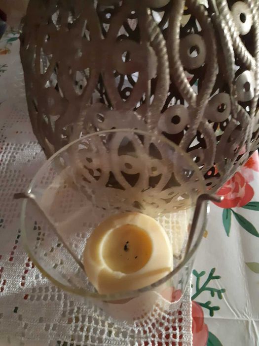 Suporte de velas de cheiro como novo.