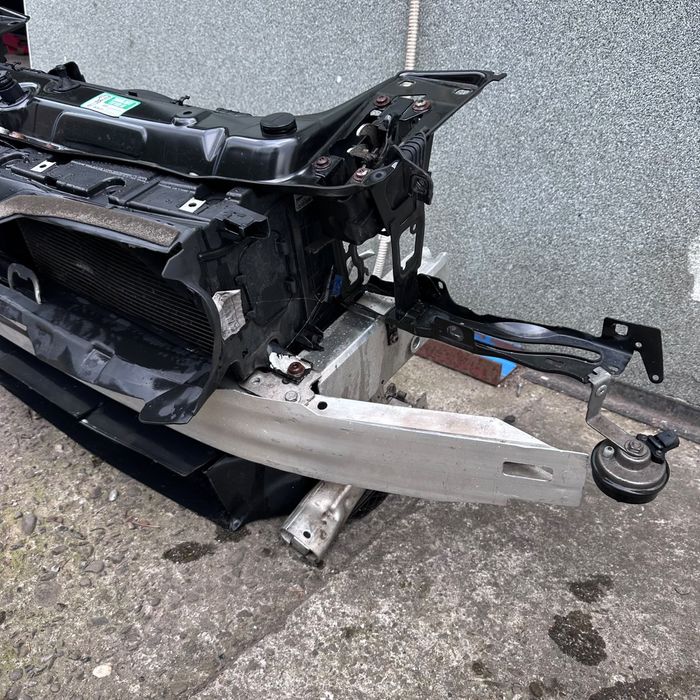 Bmw 4 f32 f33 pas przedni chłodnice belka wentylator