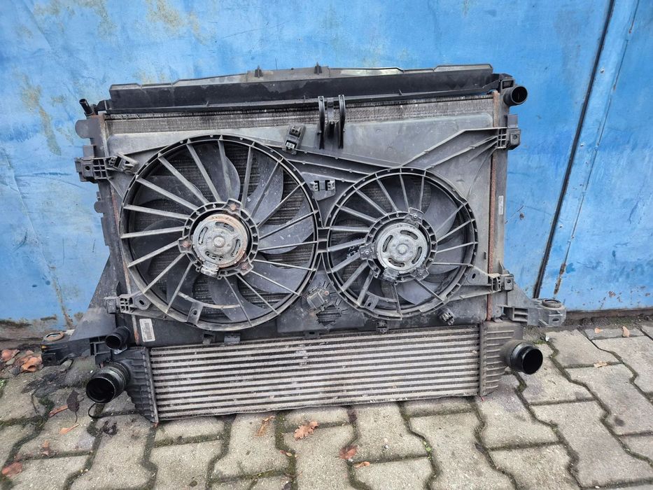 CHŁODNICA WENTYLATOR RAMA INTERCOLLER  MASTER III MOVANO B  NV400 2.3 10r.+
