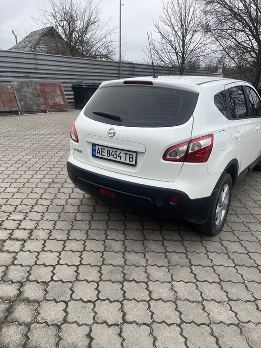 Продам Nissan Qashqai.