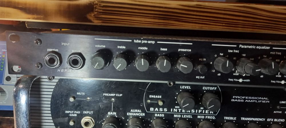 Demeter hbp 1 для бас гітари.pre amlifier