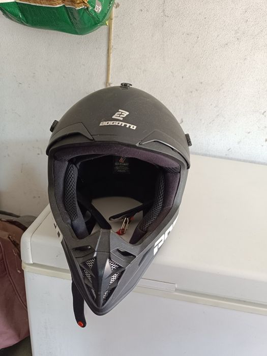 Capacete BOGOTTO