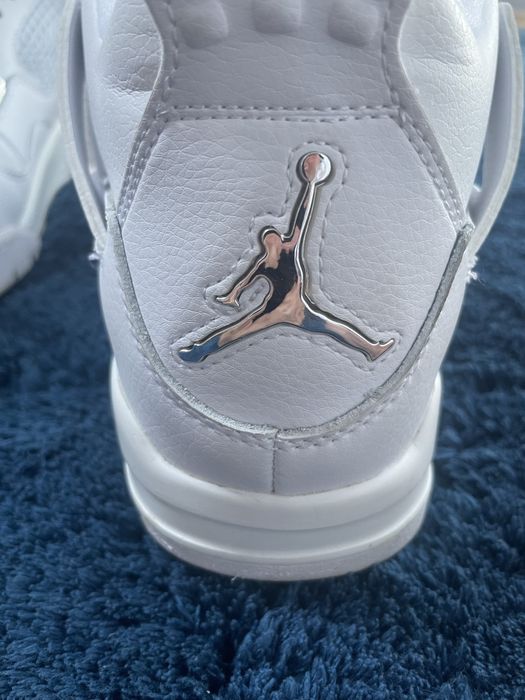 Sprzedaz butow jordan 4