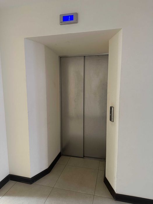 продаж офісу в БЦ на Преображенській 23