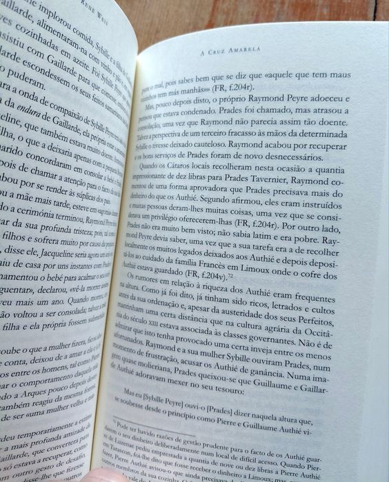 Livro sobre os Cátaros