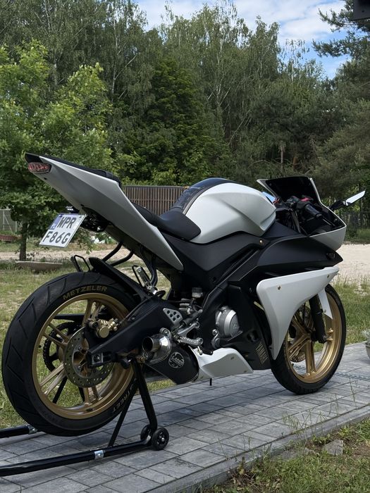 Yamaha yzf r125