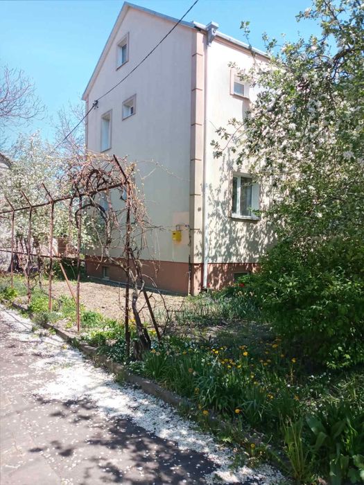 Продам цегляний будинок у Царському селі