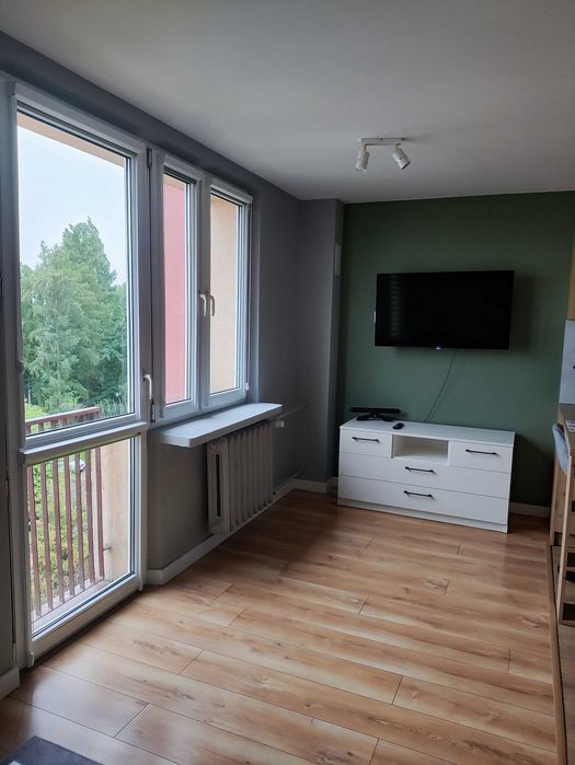 Przytulna,umeblowana kawalerka 26 m² -Kraków os. Bohaterów Września