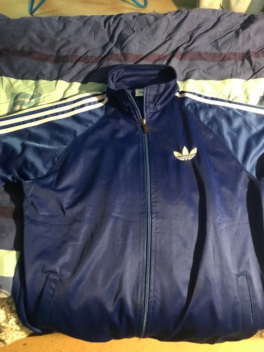 Продам кофту Адидас
