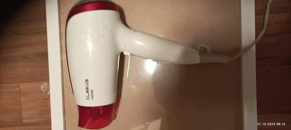 Suszarka do włosów clarus 1400 watt