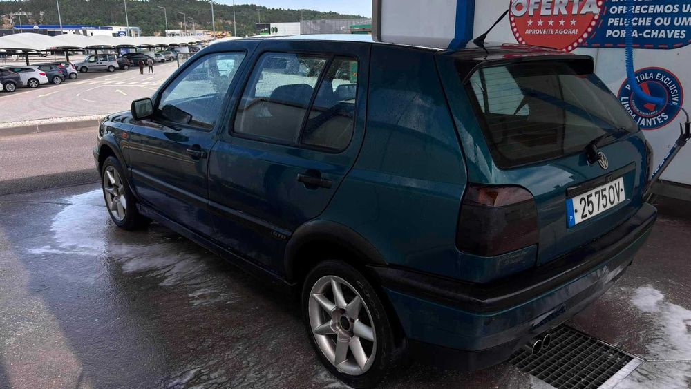 Volkswagen Golf III 1.9 GTD 75cv