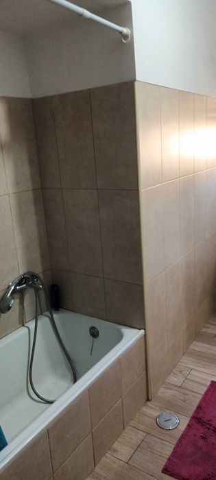 Quarto aluga-se na margem sul