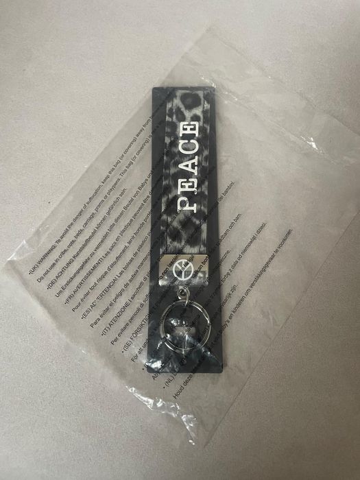 Breloczek Peace depeche