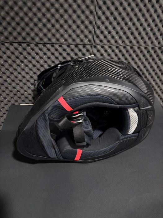 Scorpion ADF-9000 Air Carbon