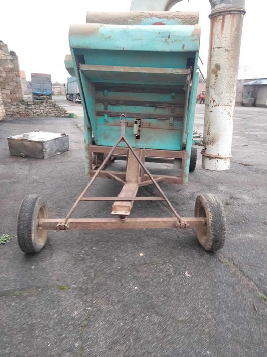 Продам зерноочисну машину Петкус Селектра