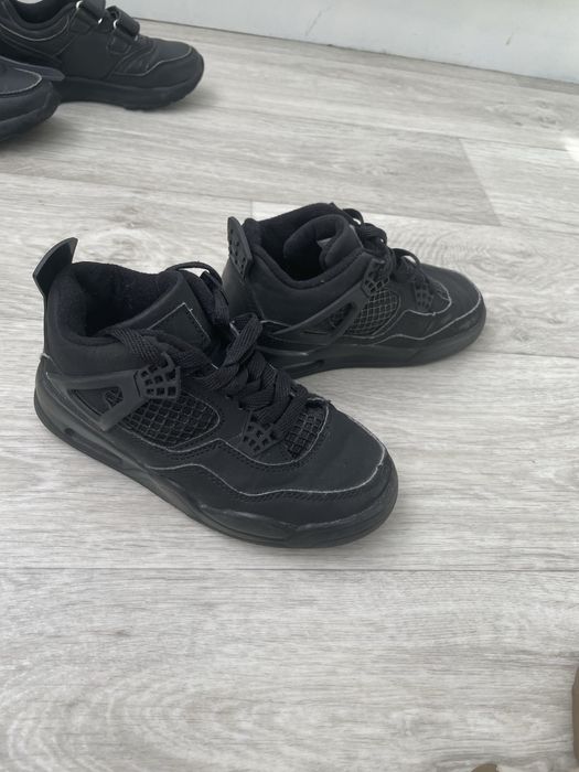 Дитяче взуття 30 розмір