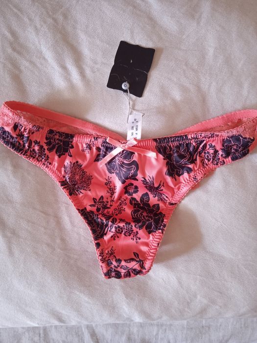 Трусики для дівчат