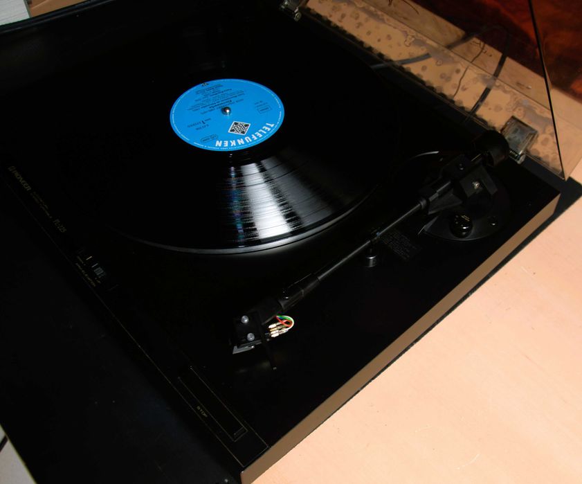 Pioneer PL 225 - Auto Return Stereo Turntable