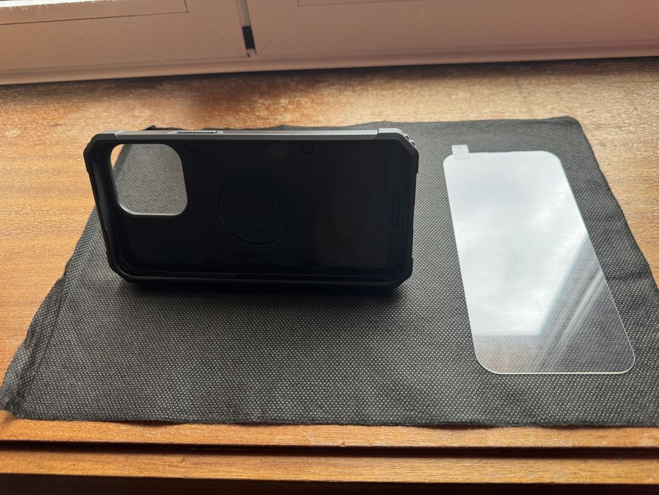 Capa iPhone 15 Pro Max + protetor vidro ecrã
