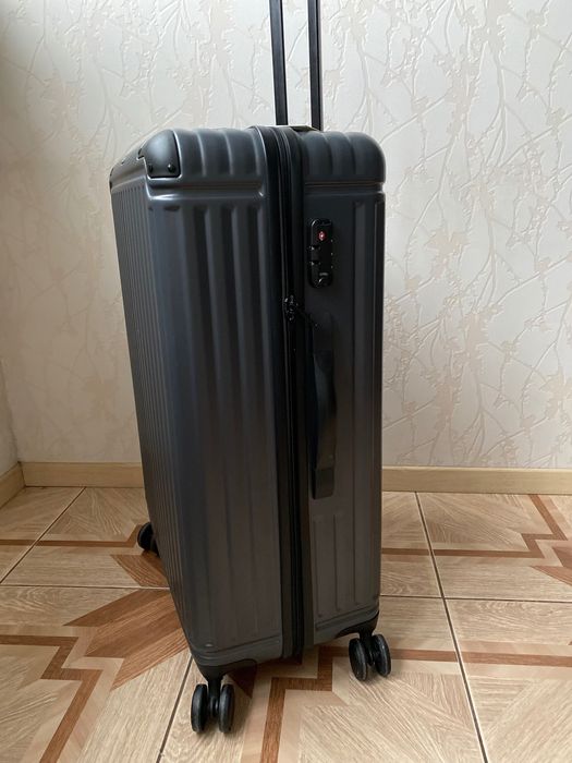Чемодан 100 л Travelite Cruise TL072649-04 Серый (4027002079724)