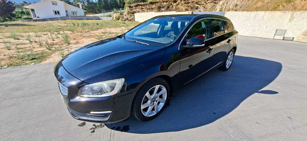 Volvo V60 D2 2014