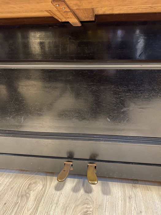 Piano Vertical R. Goetze