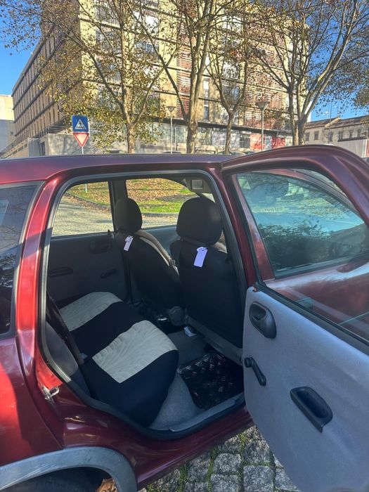 Opel corsa bourdout,diesel;usado como novo