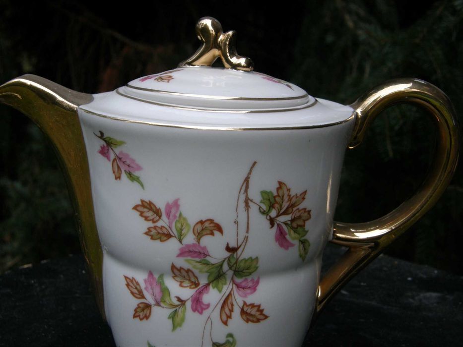 Dzbanek Porcelana Limoges Francja