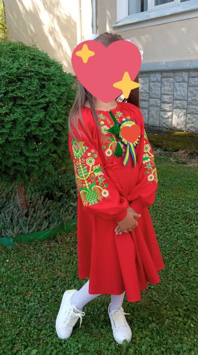 Плаття вишите червоне 128 см,плаття вишите,вишиванка,сукня святкова