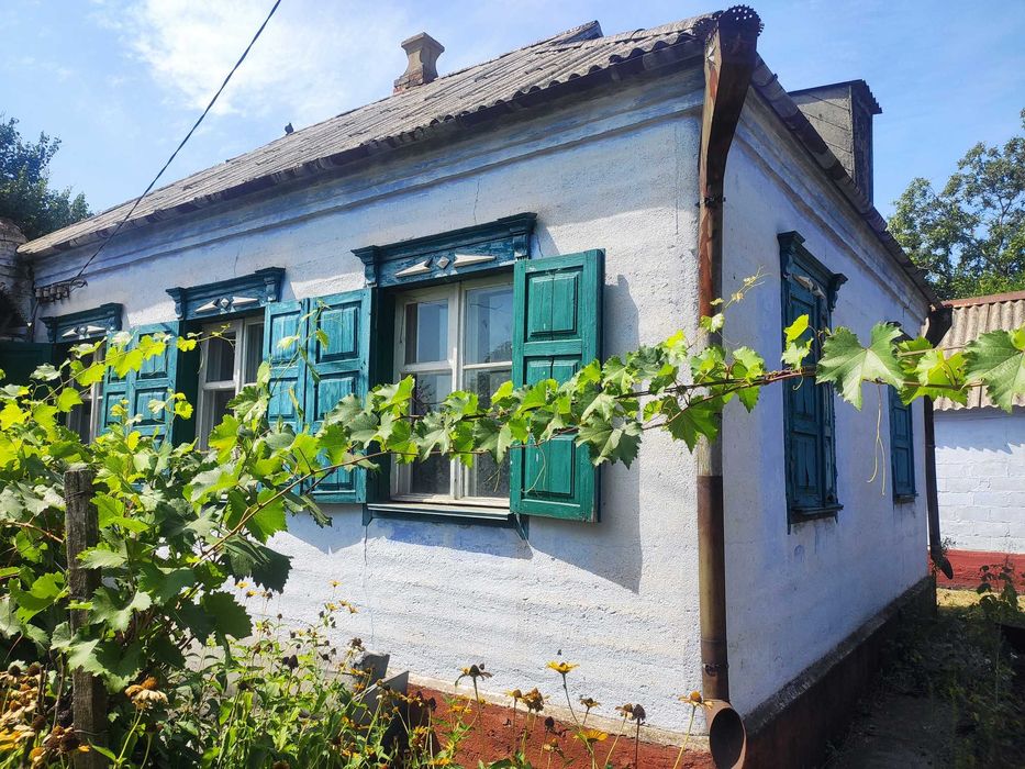 Продам будинок у смт. Обухівка, ділянка 33 сотки