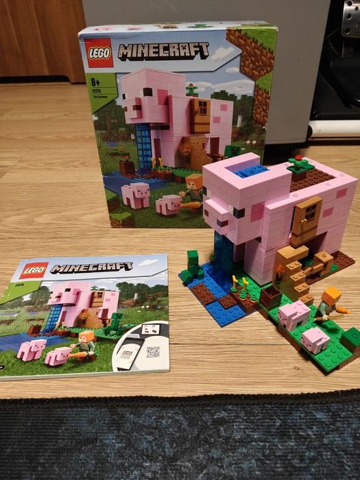 LEGO 21170 pig house Minecraft
