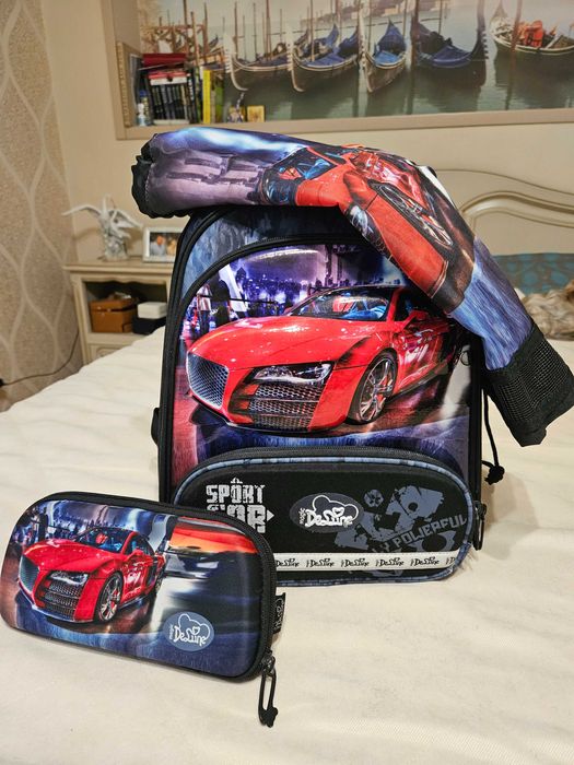 Рюкзак для школы.