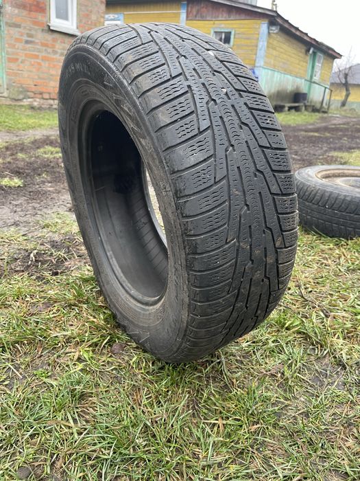 резина 205/65 R15 зима NORDMAN зима