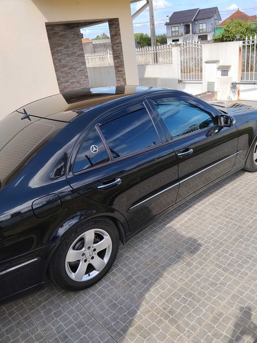 Mercedes E220  W211
