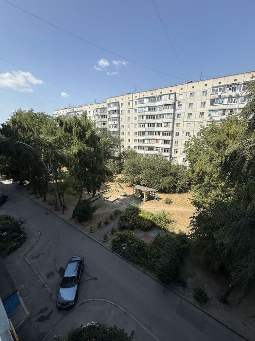 Продам  3 кімнатну квартиру вул.Княгині Ольги