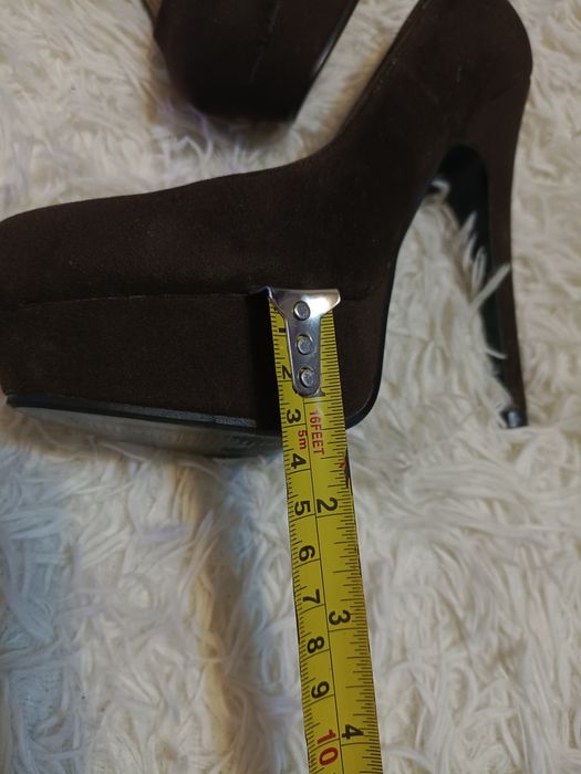 Туфлі модель лабутени високі підбори коричневі під замшу